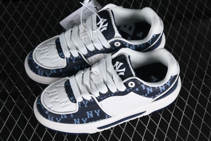 MLB Chunky Liner Classic Monogram Lightweight Platform Sneakers with 6cm Height Increase - 3ASXCMN4N50NYS