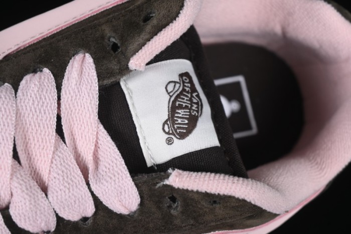 Vans Knu Skool Low-Top Retro Chunky Sneakers - VN000D75O3N