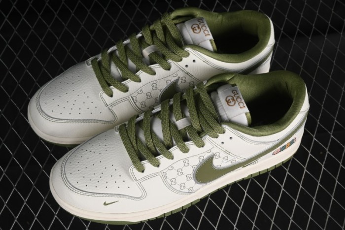 Nike SB Dunk Low Gucci Collaboration - Subtle Pattern Beige Green Swoosh Anniversary Custom Low-Top Casual Sneakers - KK1888-006