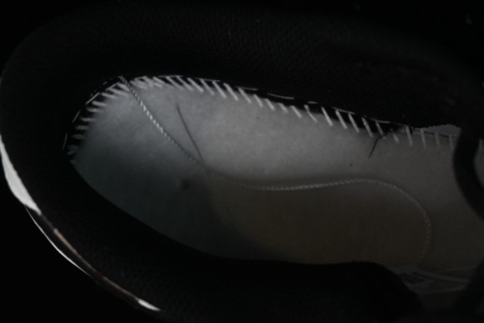 Nike Supreme SB Dunk Low Plaid Colorway Low-Top Casual Skateboarding Shoes - SP1098-051 1