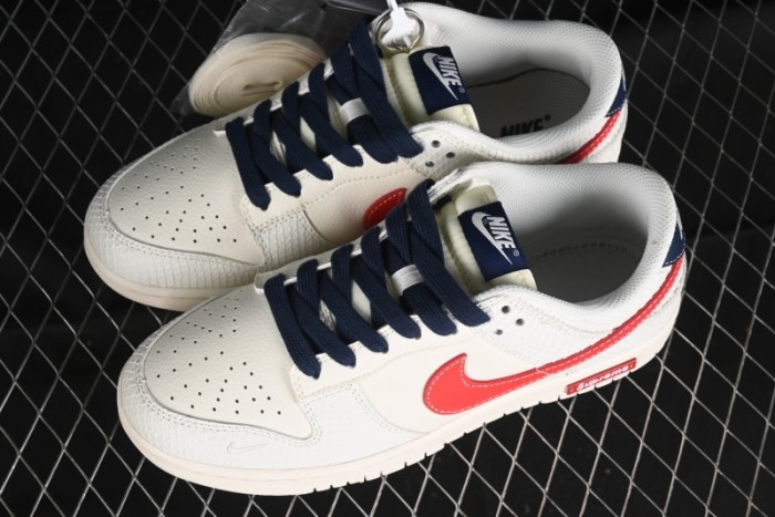 Nike SB Dunk Low Supreme Collaboration - White Dragon Scale Anniversary Custom Low-Top Casual Skate Shoes - BB8685-101