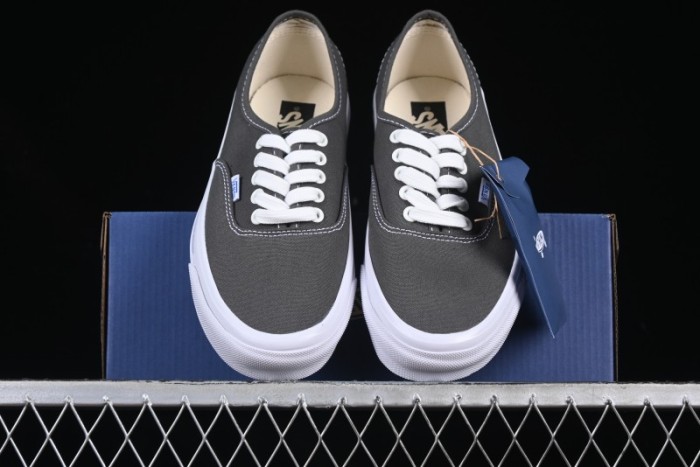 Vans Authentic Reissue 44 Low-Top Casual Skate Shoes - VN0007QZ2VM