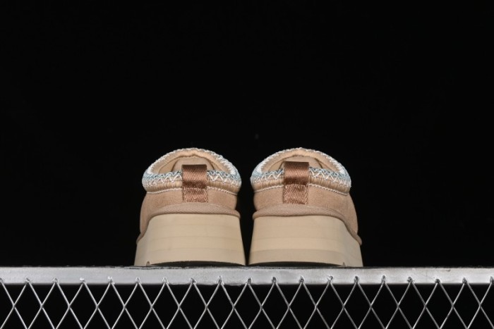 UGG Tazz 5cm Classic Platform Snow Boots with TREADLITE Outsole - 1122553