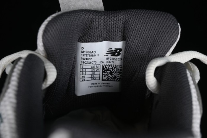 New Balance 1906 Series Retro Dad Style Casual Running Shoes - M1906AD 1