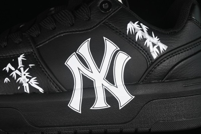 New York Yankees MLB Chunky Liner Custom Platform Sneakers - 3ASXCA12N50WHS