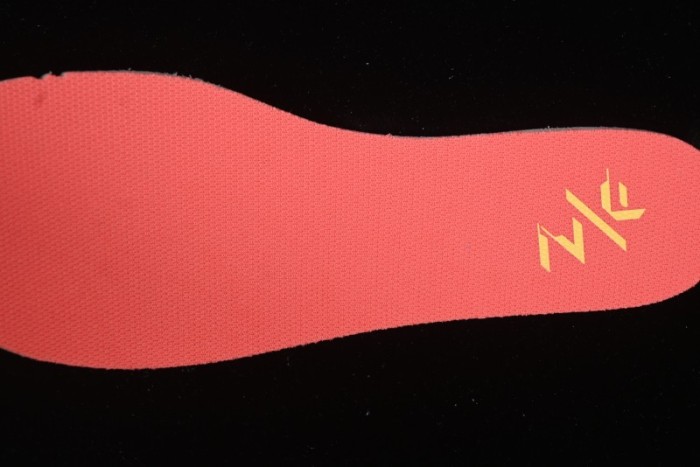 Nike Zoom Fly 6 Lightweight Responsive Running Shoes with Carbon Fiber Plate - IB6657-108