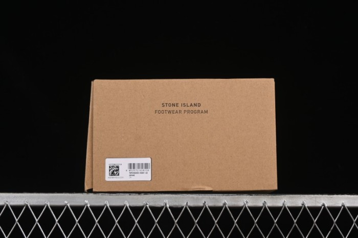 Stone Island Grime Panelled Low-Top Lifestyle Sneakers - 79FWS0303