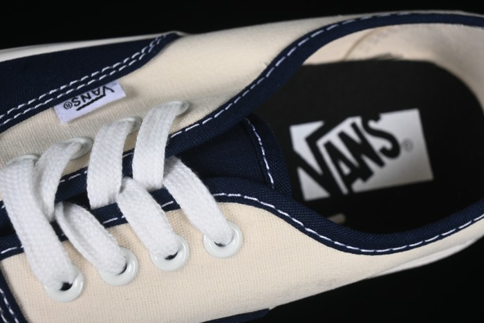 Vans Authentic Reissue 44 Low-Top Casual Skate Shoes - VN000CQACIE