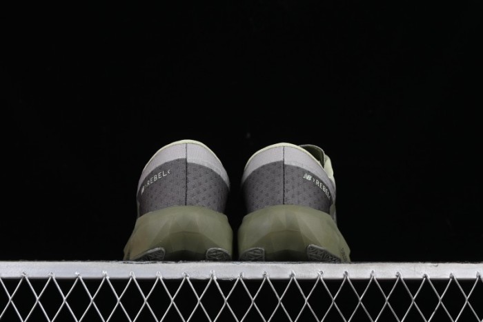 New Balance FuelCell Rebel V4 Low-Top Anti-Slip Durable Versatile Casual Running Shoes - MFCXLF4 1