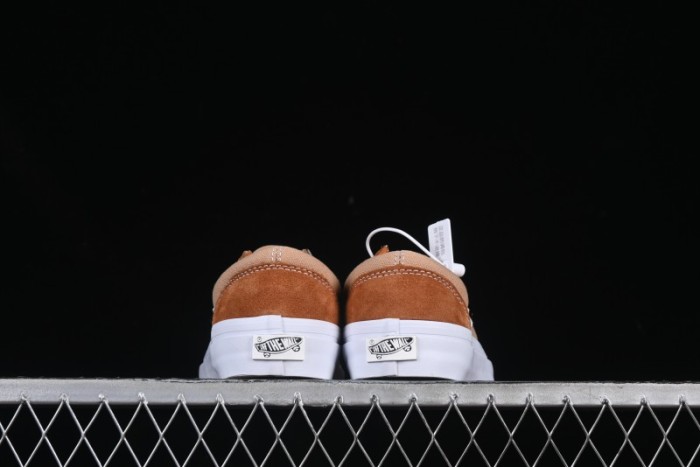 Vans Old Skool 36 Low-Top Retro Skate Shoes - VN000D57TBR