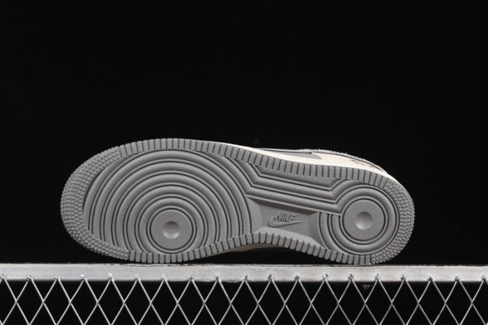 Nike Air Force 1'07 Low Kaws Collaboration Beige Grey Casual Sneakers - KK1988-078