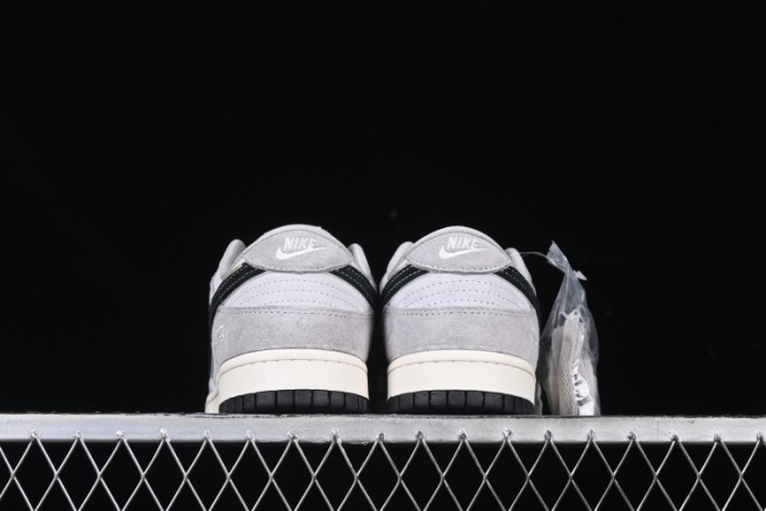 Nike SB Dunk Low Stussy Collaboration - Black Swoosh Anniversary Custom Low-Top Casual Skate Shoes - XX3168-069