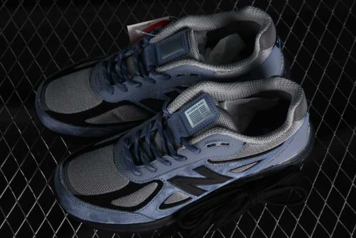New Balance 990 Series Premium USA-Made Retro Running Shoes with Carbon Midsole - U990BB4 1