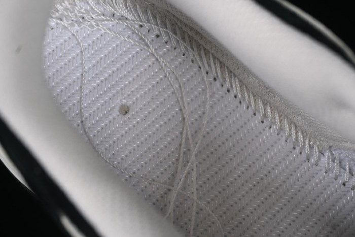 Nike SB Dunk Low Gucci Collaboration Black White Lettering Anniversary High-End Custom Low-Top Casual Skate Shoes - DJ2024-098