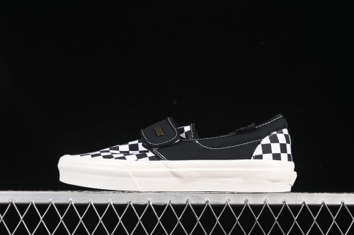 Vans Slip-On Classic Checkerboard Slip-On Casual Skate Shoes - VN0A3J9FPZR