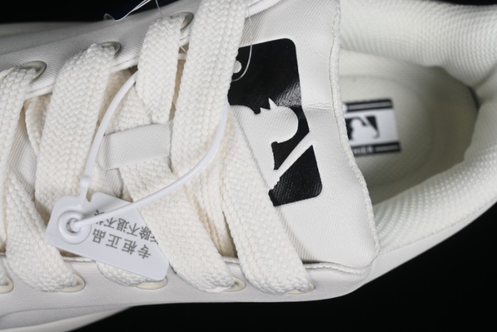 MLB Chunky Classic Base Height Increasing Platform Sneakers - 3ASXCCB4N50IVS