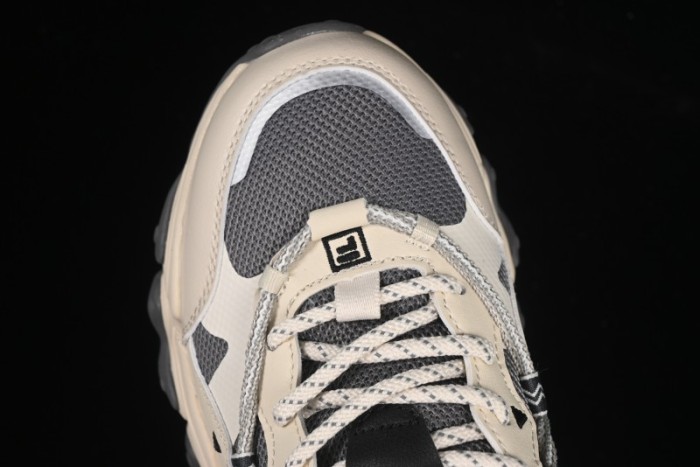 Fila Heritage Fluid Cat Paw 5.0 Retro Dad Shoes with Lace-Up Design - F12M442115FAG