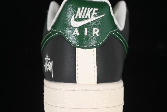 Nike Air Force 1 '07 Low Stussy Collaboration Black Green Swoosh Casual Sneakers - XS1958-572