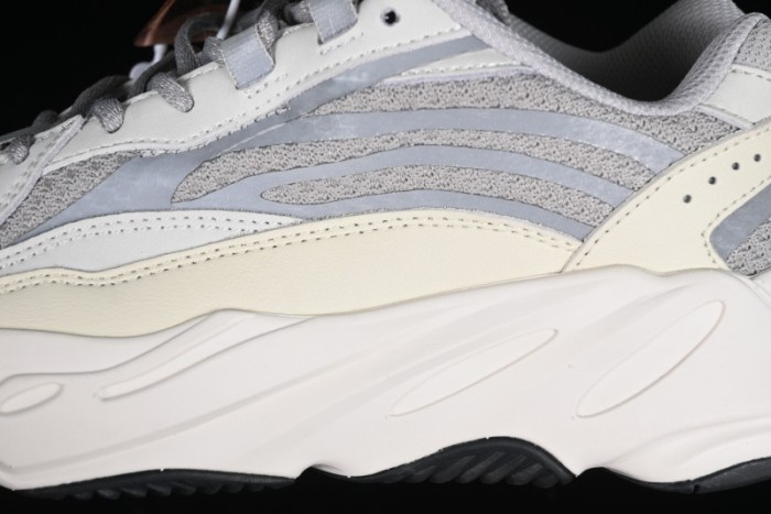Adidas Yeezy Boost 700 V2 Static Running Shoes - EF2829
