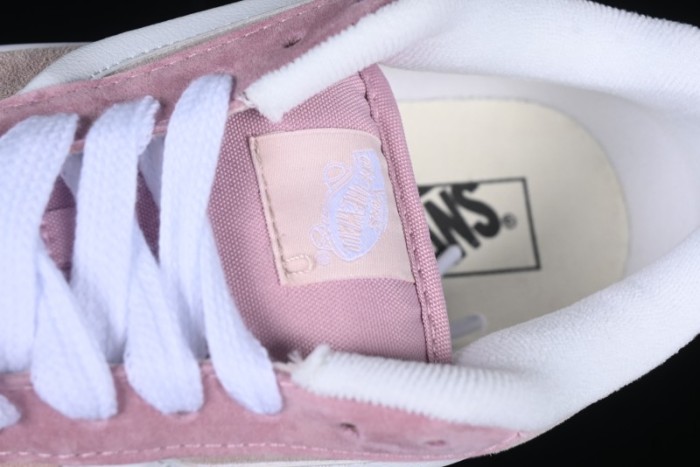 Vans Knu Skool Low-Top Retro Casual Vulcanized Sneakers - VN000CS0C3S