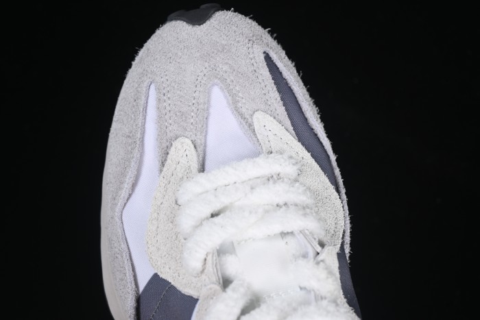 New Balance 327 Series Retro Casual Running Shoes - U327WGR