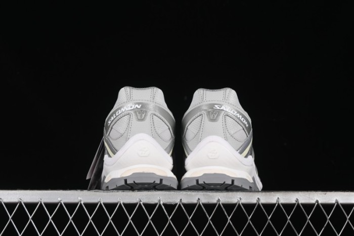 Salomon XT-Quest Outdoor Trail Running Shoes with SENSIFIT and CONTAGRIP - 477757-31