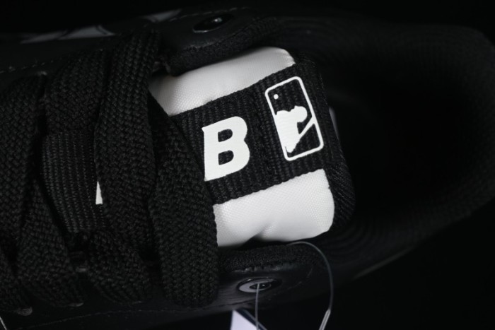 New York Yankees MLB Chunky Liner Custom Platform Casual Sneakers - 3ASXCA12N50WHS