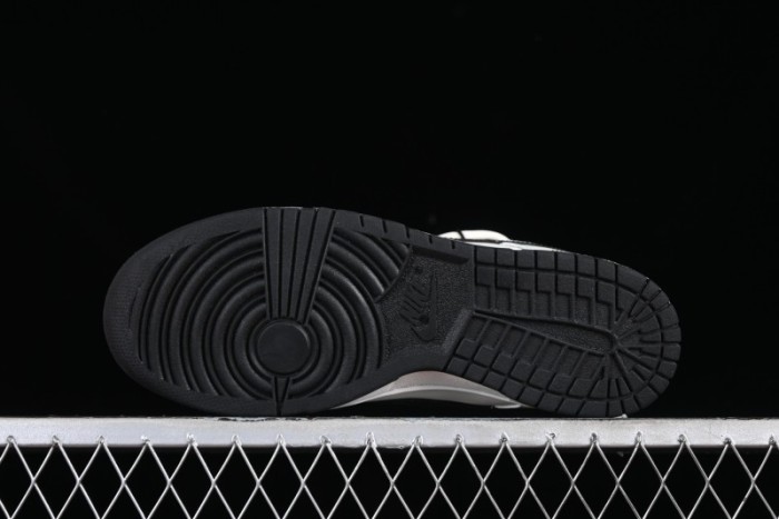 Nike Dunk Retro Saml Panda Mischief Low-Top Casual Sneakers with SB Lace and Retro Black-White Design - DD1391-100 1