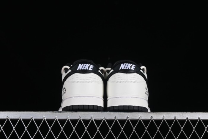Nike Dunk Retro Saml Panda Mischief Low-Top Casual Sneakers with SB Lace and Retro Black-White Design - DD1391-100 1