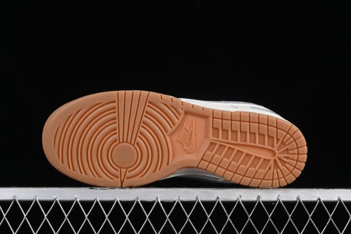 Supreme x Nike SB Dunk Low Anniversary Edition Customized Casual Sneakers - XH0923-338 1