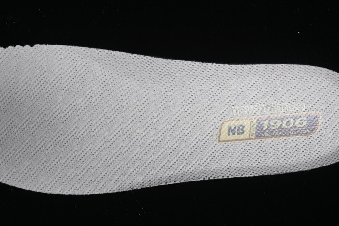 New Balance 1906 Series Retro Dad Style Casual Running Shoes - M1906NB 1