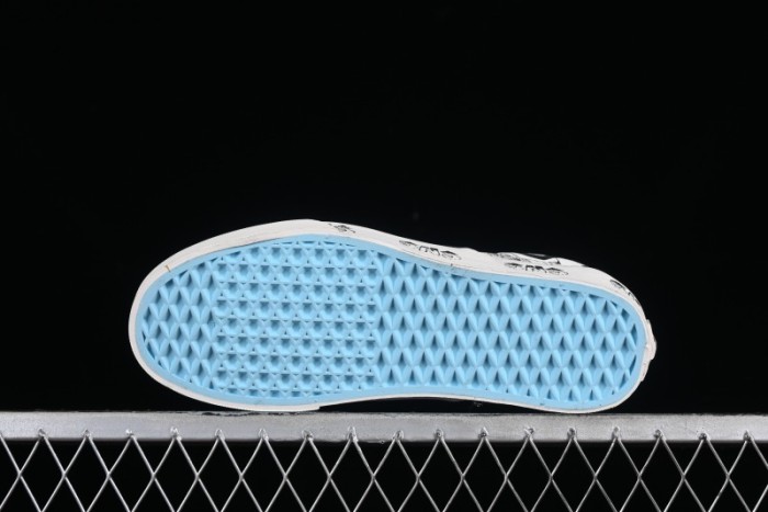 Vans Era Low-Top Casual Skate Shoes - VN000EYEBPJ 1