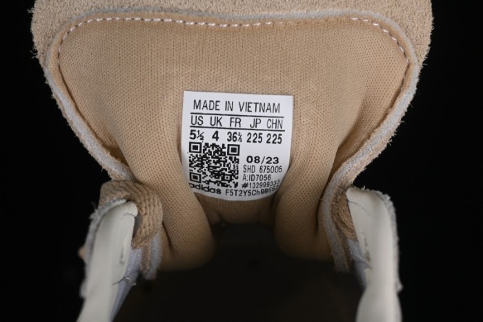 Adidas Originals Gazelle Bold ID7056 Low-Top Sneakers with Thick Sole for Casual Wear, Slip-Resistant and Durable - ID7056 1