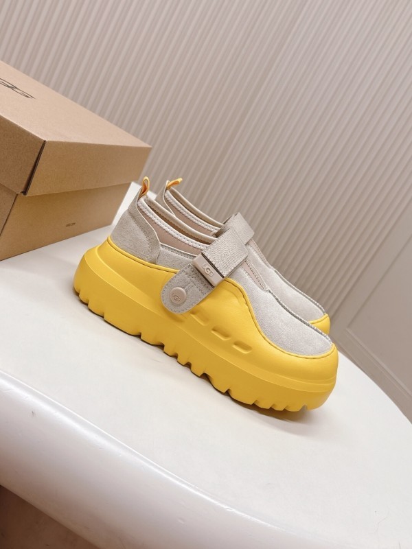 UGG New Wool Shoes Comfortable and Stylish Design - KFY00260