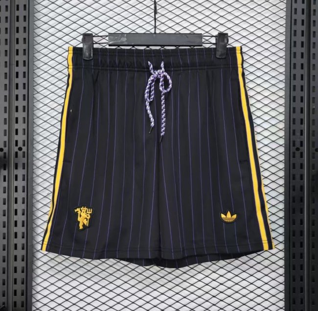 Player Version 25/26 Manchester United Black Adidas Original Shorts