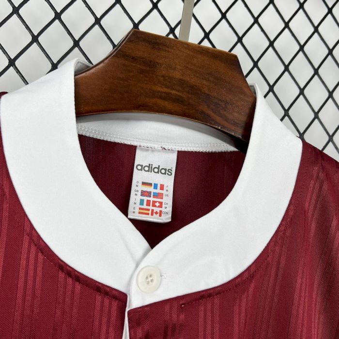 1996 Retro  Mens Oasis X Bolt Makers Arms Concept Jersey