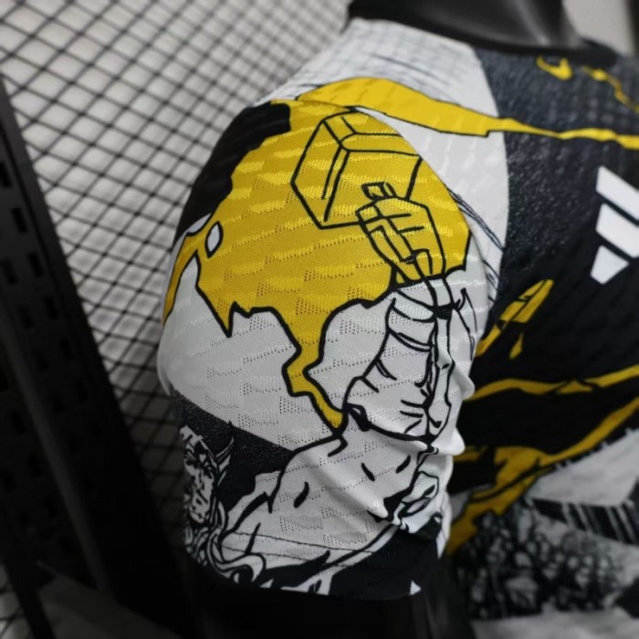 Player Version 25/26 Real Madrid Special Edition Black with Comic Superhero and Golden Lightning Pattern Jersey