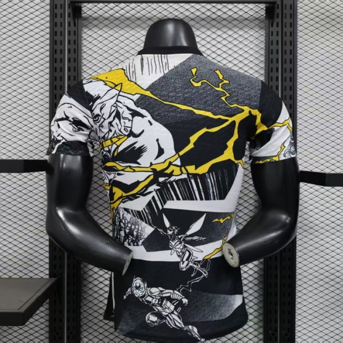 Player Version 25/26 Real Madrid Special Edition Black with Comic Superhero and Golden Lightning Pattern Jersey