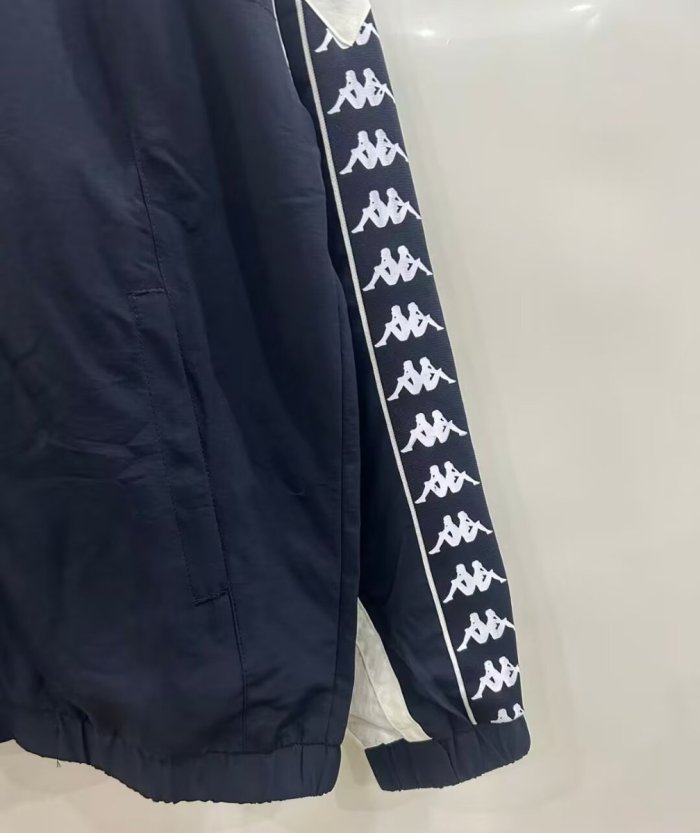 Retro 1967 Barcelona Navy Winbreaker