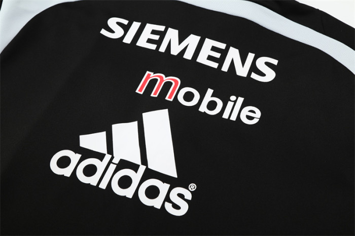 Retro 04/05 Real Madrid Black Half Zipper Jacket