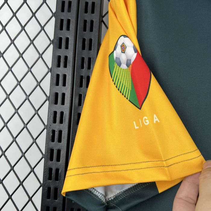 2002/03 Retro Sporting CP Away Jersey