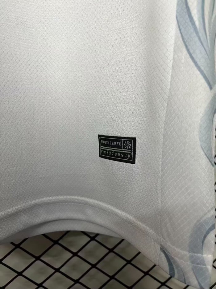 25/26 Tottenham Hotspur 125Th Anniversary White Jersey