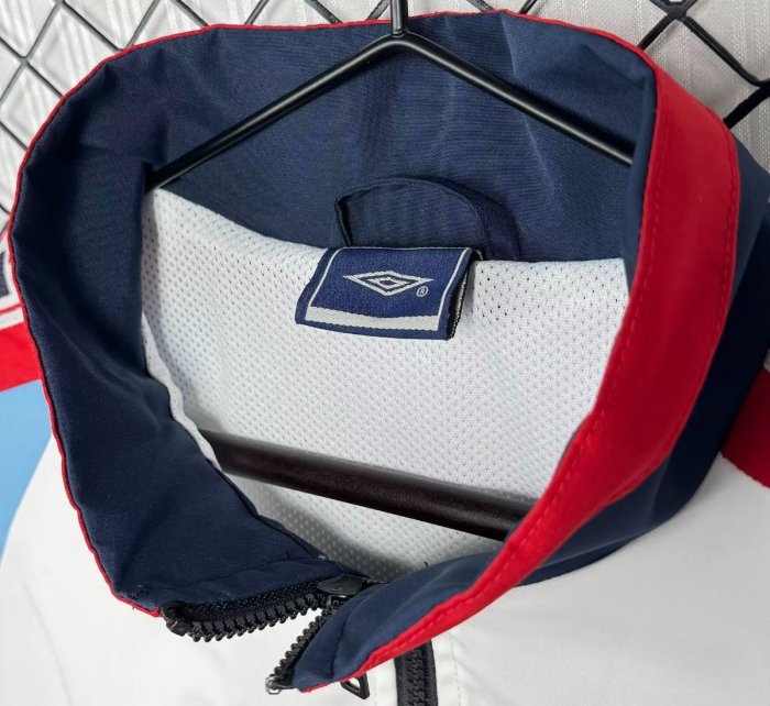 Retro 98/99 Celta Navy/White Full Zipper Windbreaker