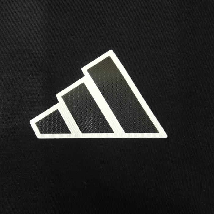 25/26 Newcastle United Embroidered Logo Hoodie 9 Colors