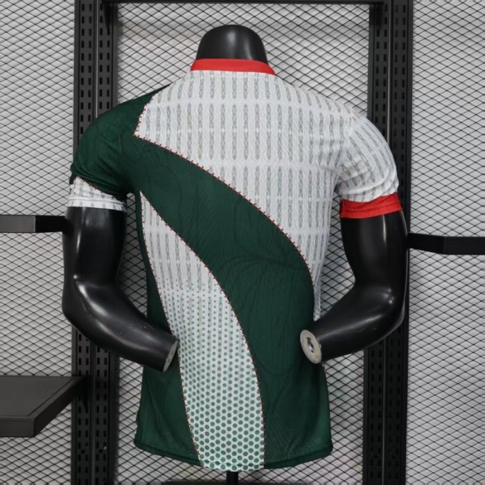 25/26 Player Version Marseille White and Green with Vertical Stripe and Dot Pattern Jersey