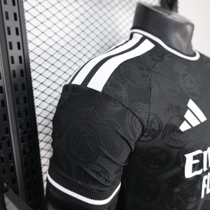 25/26 Player Version Real Madrid Black with Subtle Crest Pattern Jersey