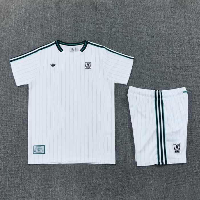 26/27  Liverpool White Short Sleeve+Soccer Shorts