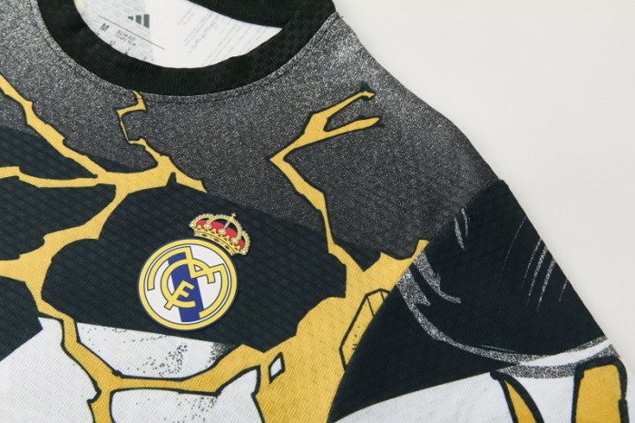 26/27  Real Madrid Black x Marvel  Short Sleeve+Soccer Shorts