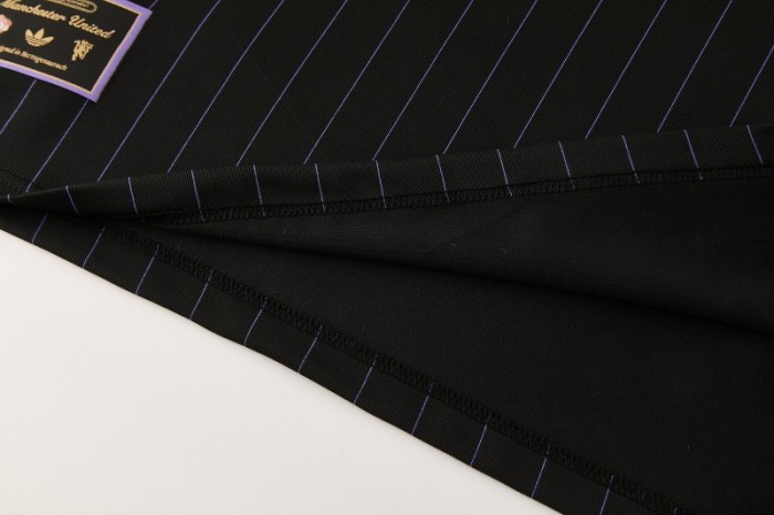 26/27  Manchester United Black Short Sleeve+Soccer Shorts