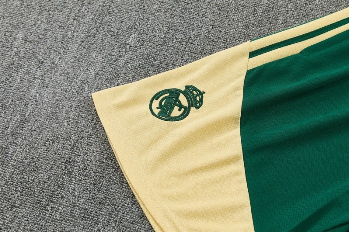 26/27 Real Madrid Green Camouflage  Short Sleeve+Soccer Shorts